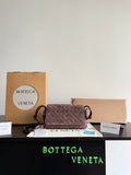 Bottega Veneta Black Designer Handbag Edition 375