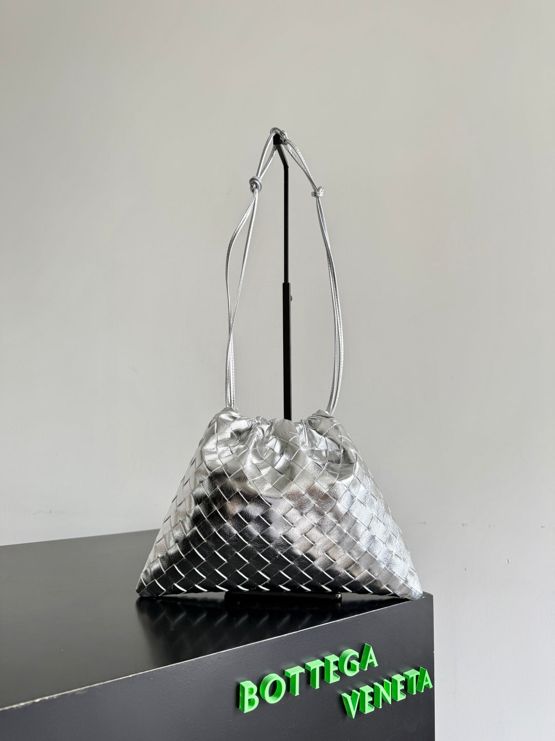 Bottega Veneta 796728 Black Hobo Bag Edition 2