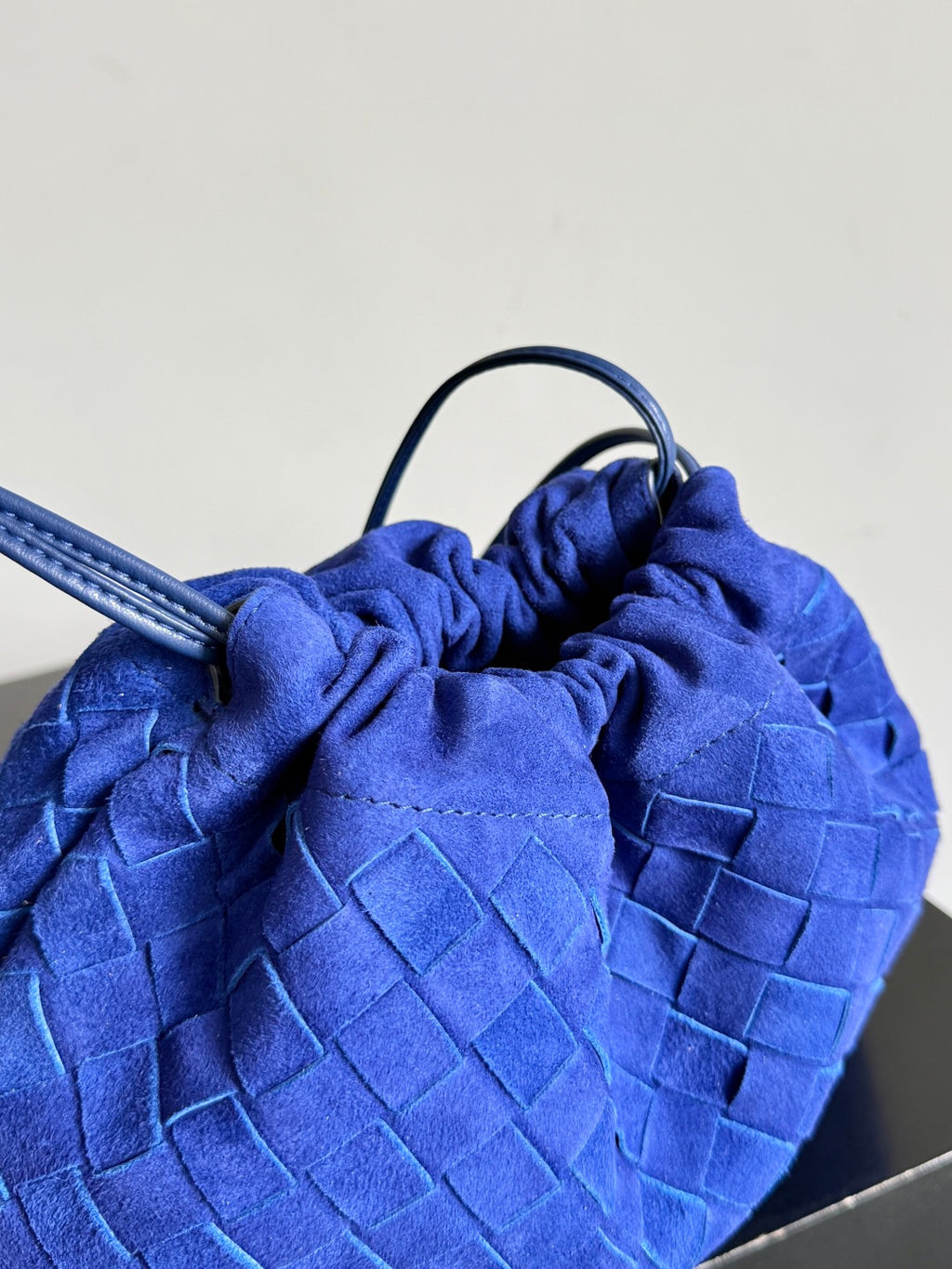 Bottega Veneta 796728 Blue Hobo Bag - detail image 4