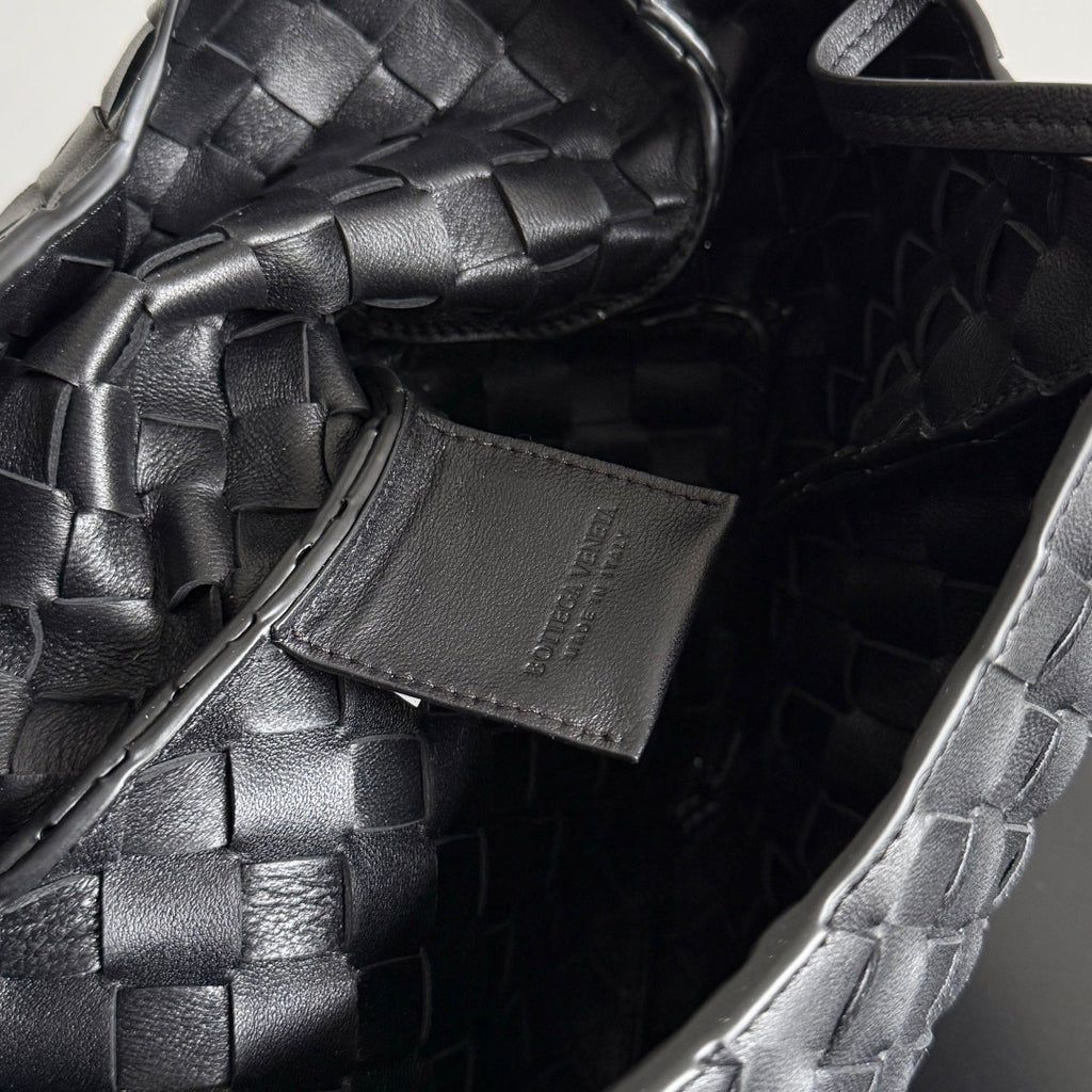 Bottega Veneta 854248 Black Designer Handbag Edition 2 - detail image 8