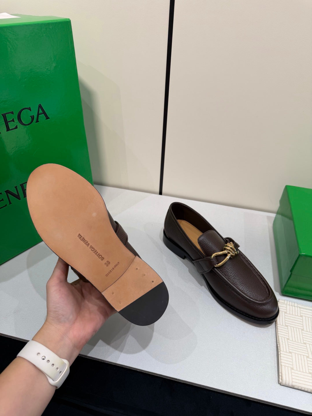 Bottega Veneta Black Loafers EU 35-39 - detail image 7