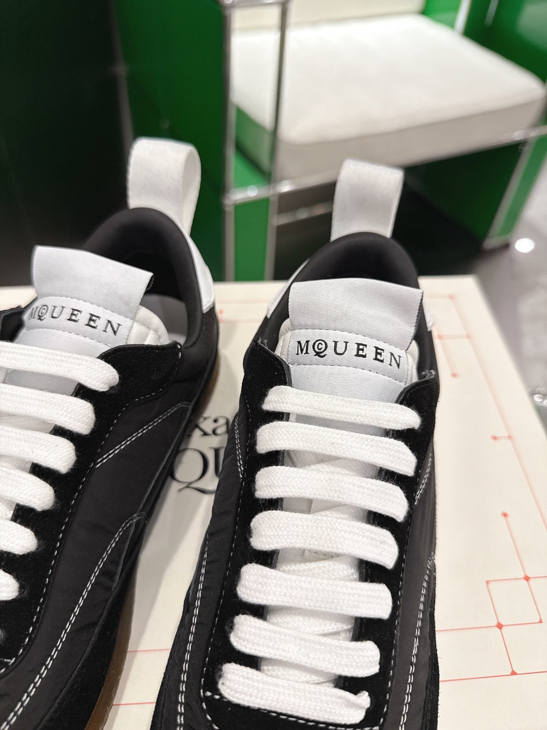 Alexander McQueen Black & Green Designer Shoes EU 35-45 Edition 3 - detail image 6