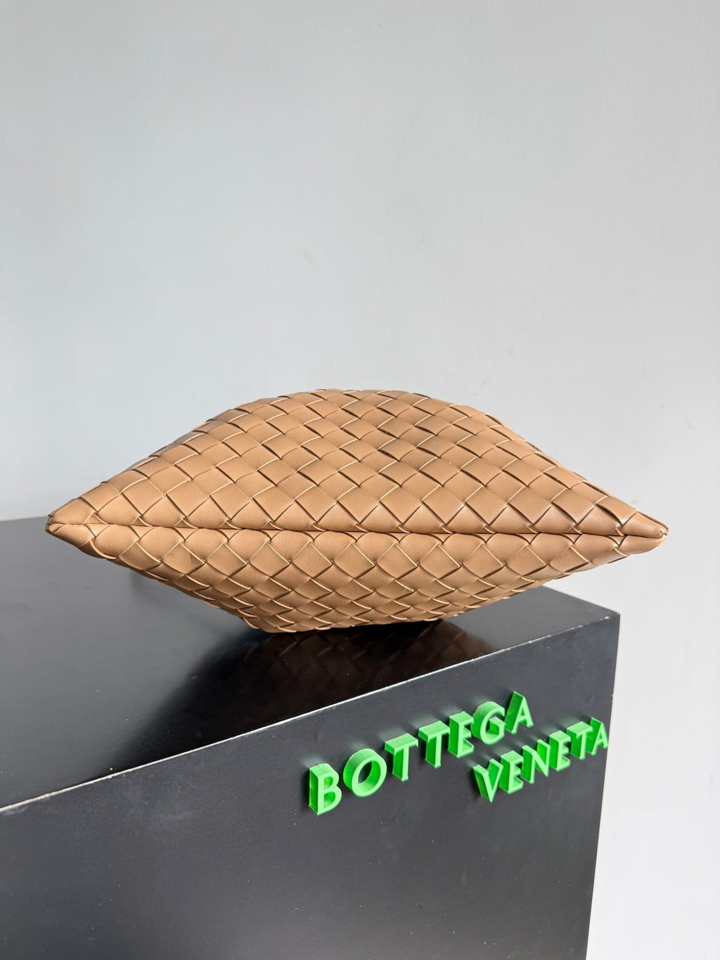Bottega Veneta 796728 Black Hobo Bag - detail image 3