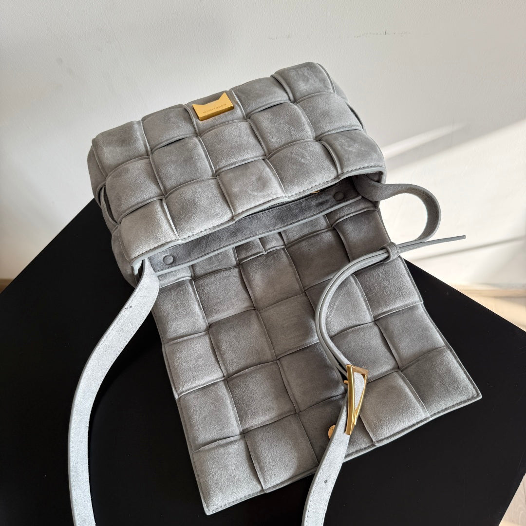 Bottega Veneta 70026-1 Black Designer Handbag - detail image 5