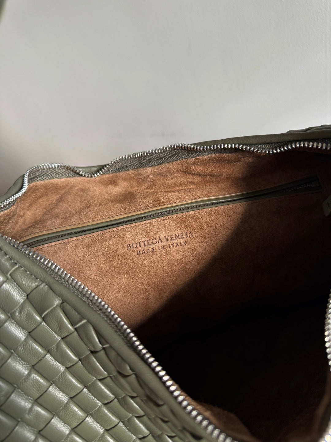 Bottega Veneta 856737 Black Hobo Bag Edition 2 - detail image 6