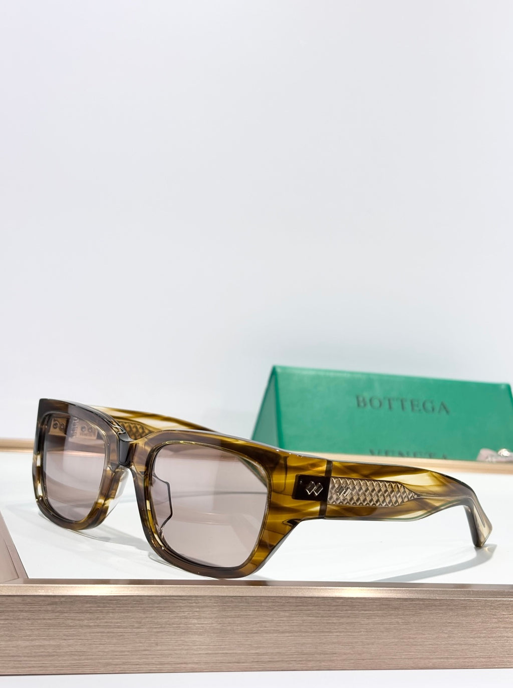 Bottega Veneta BV1400S Brown Designer Sunglasses 51-22-140 mm - detail image 3