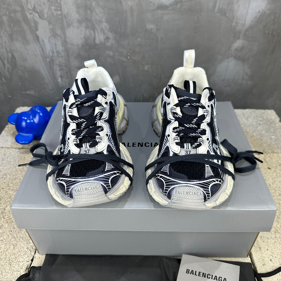 Balenciaga Black Sneakers EU 35-46 - detail image 2