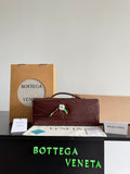 Bottega Veneta Black Designer Handbag Edition 197