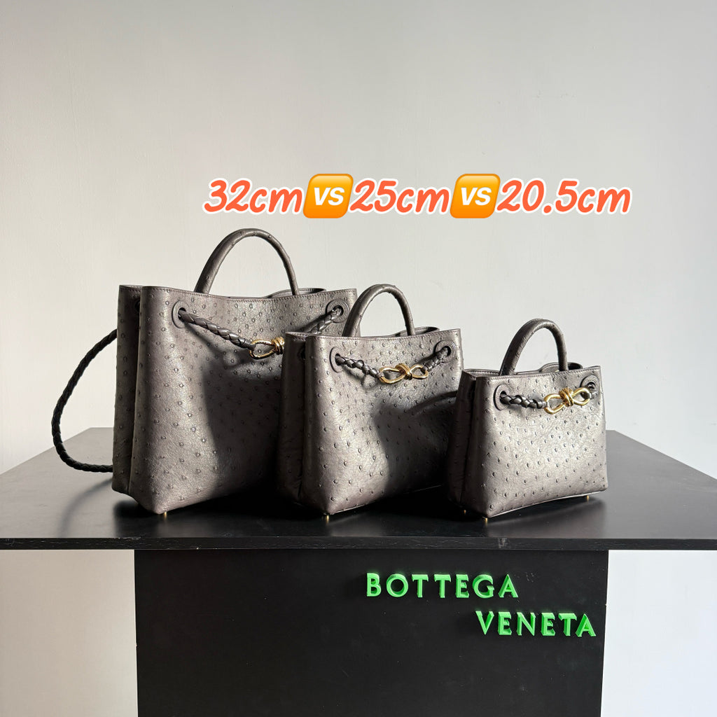 Bottega Veneta Black Mini Bag Edition 3 - detail image 5