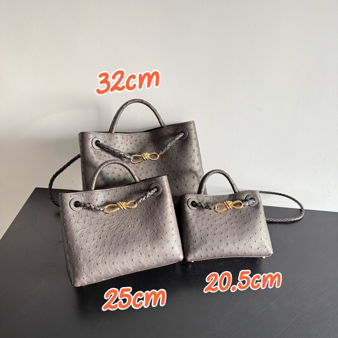Bottega Veneta Black Mini Bag Edition 3 - detail image 6