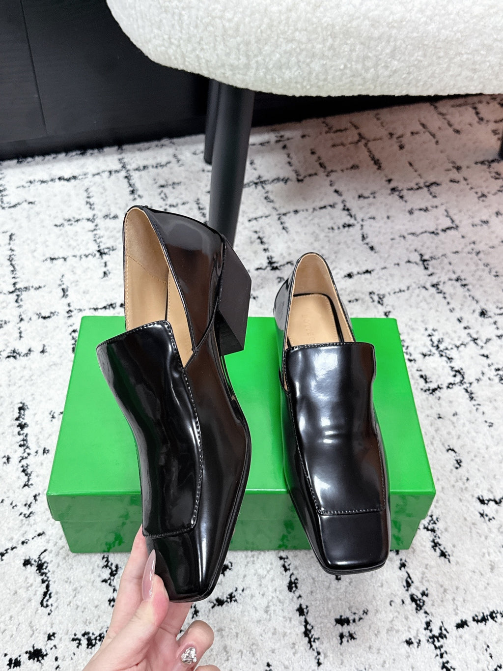 Bottega Veneta 40.41.42 Black & Green Loafers EU 35-42 Edition 4 - detail image 4