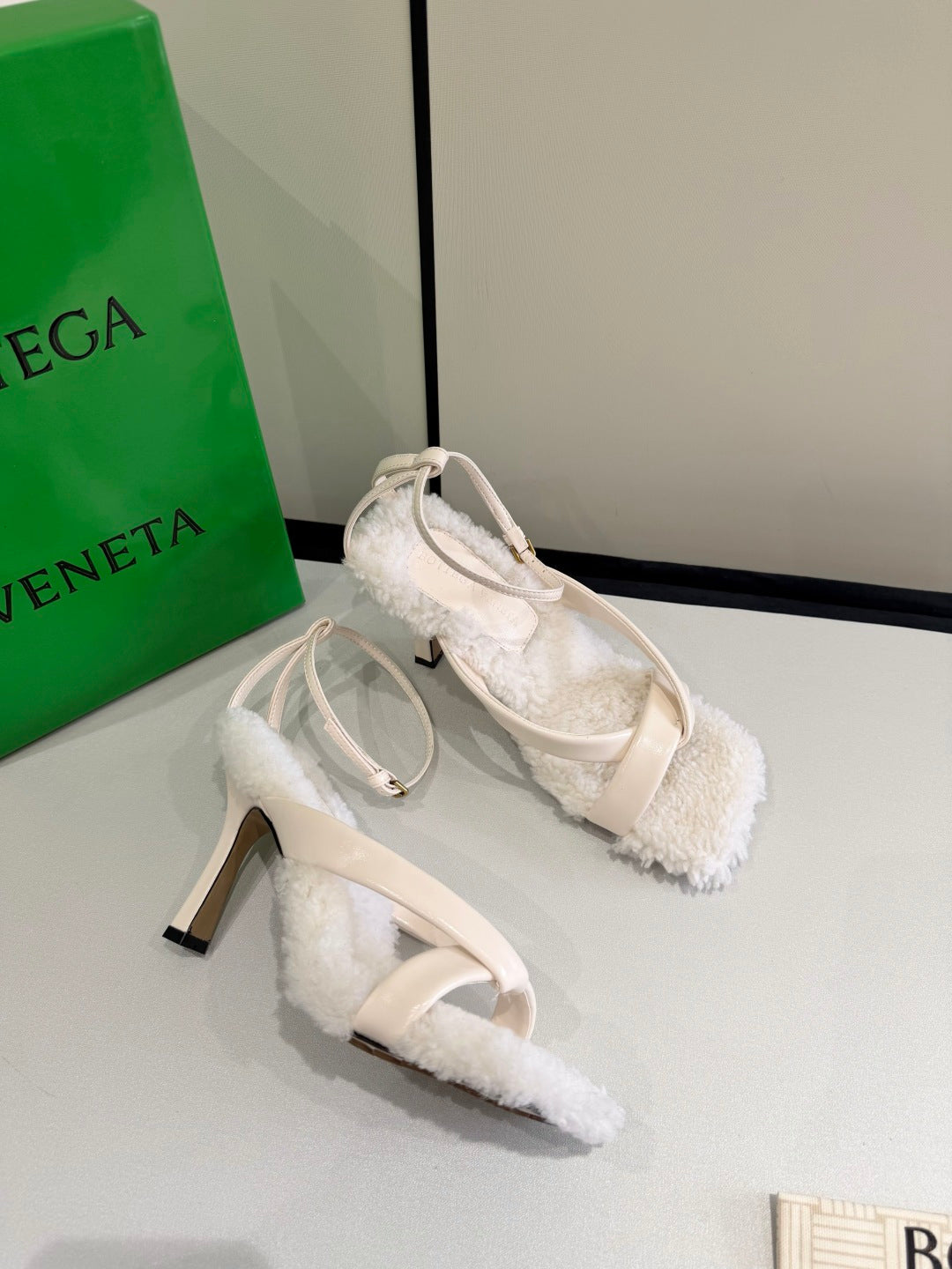 Bottega Veneta Gray Sandals EU 35-40 - detail image 6