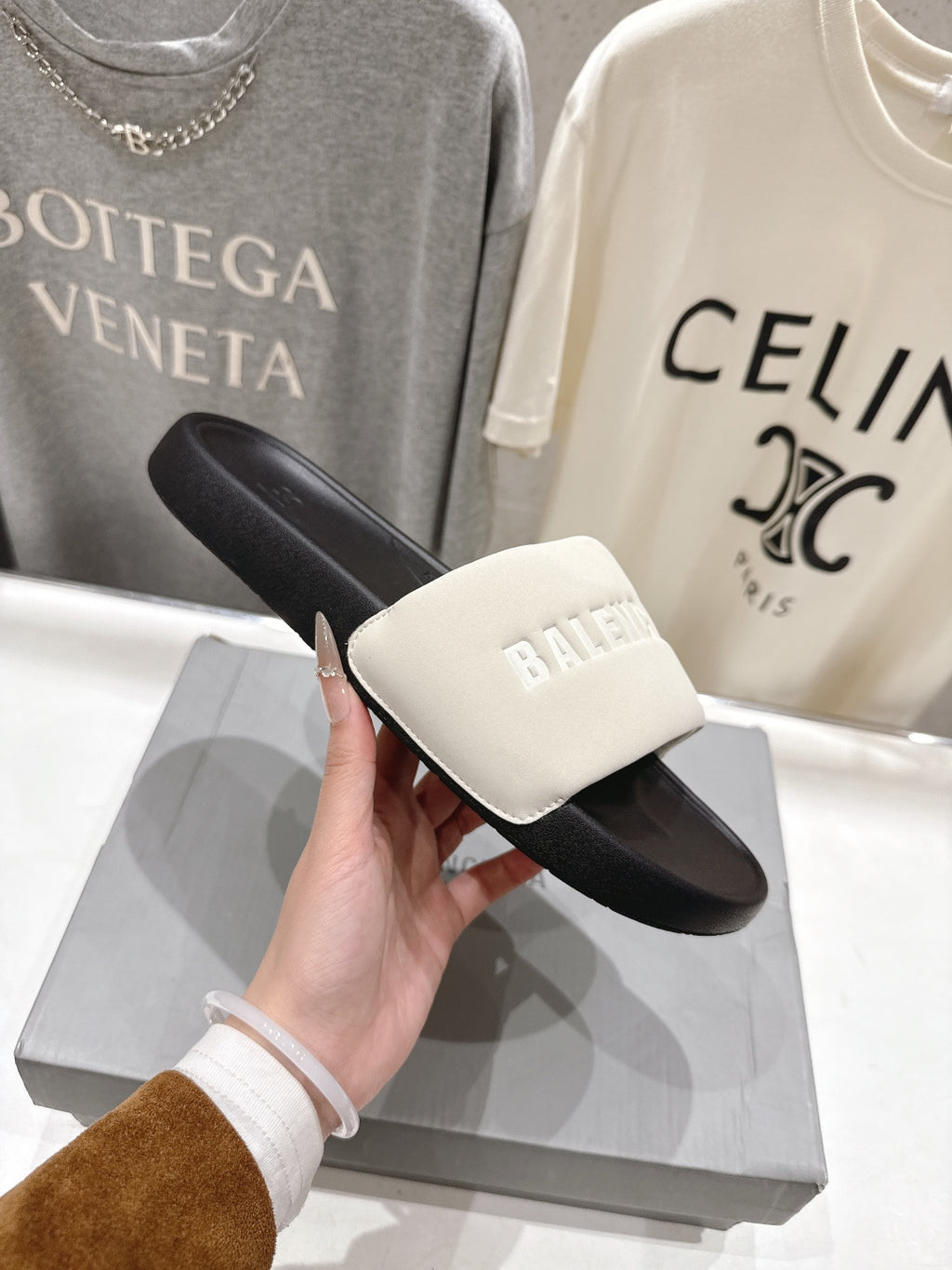Balenciaga 40.41.42 Black Slides EU 36-42 - detail image 5
