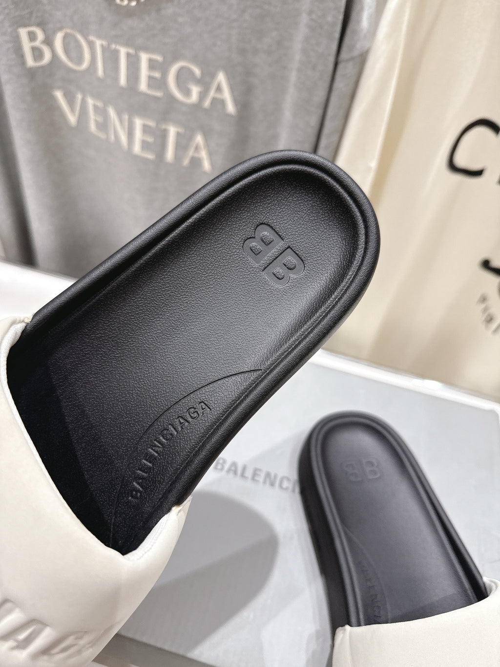 Balenciaga 40.41.42 Black Slides EU 36-42 - detail image 6