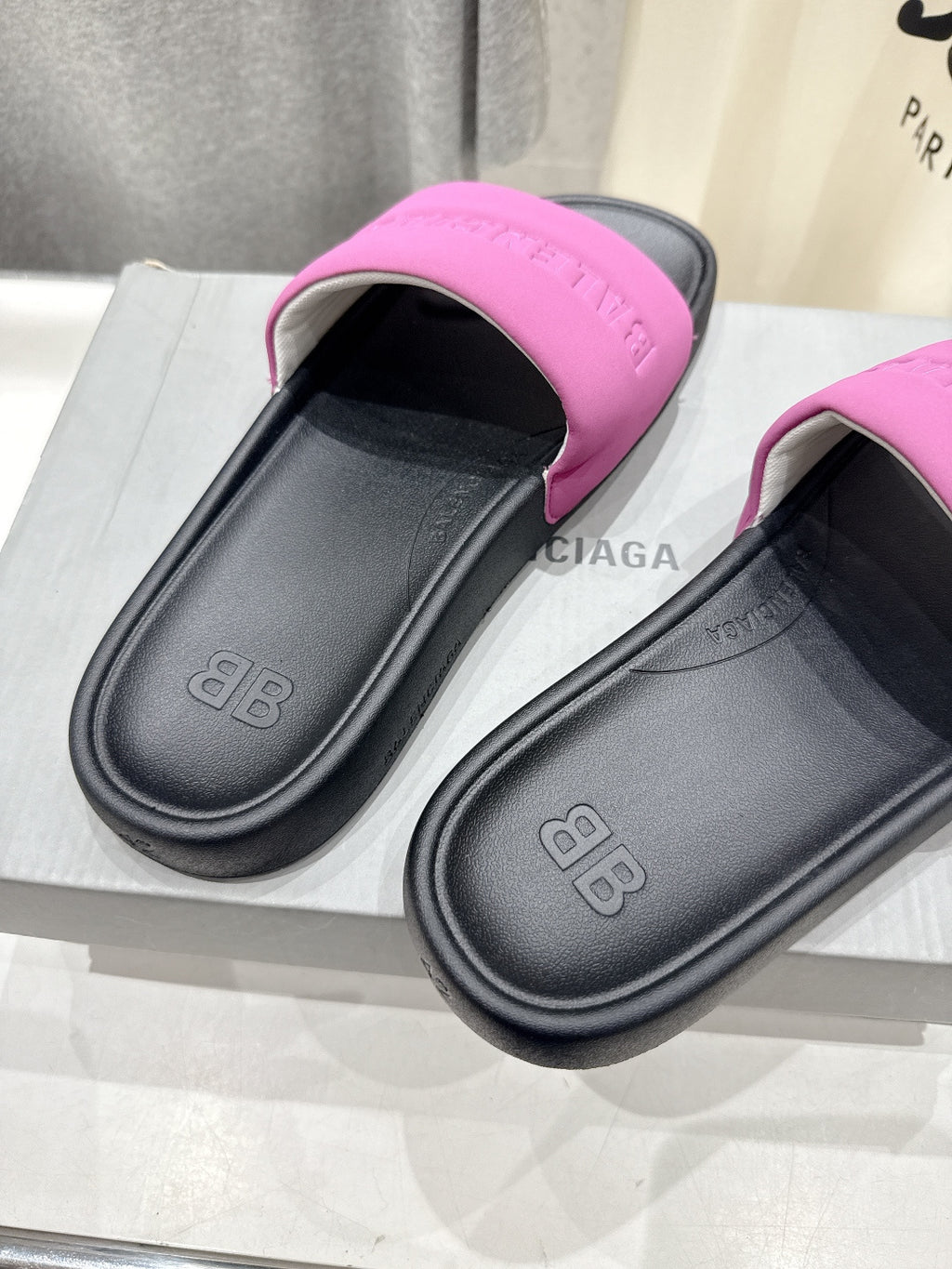 Balenciaga Pink Designer Shoes EU 36-42 Edition 2 - detail image 6