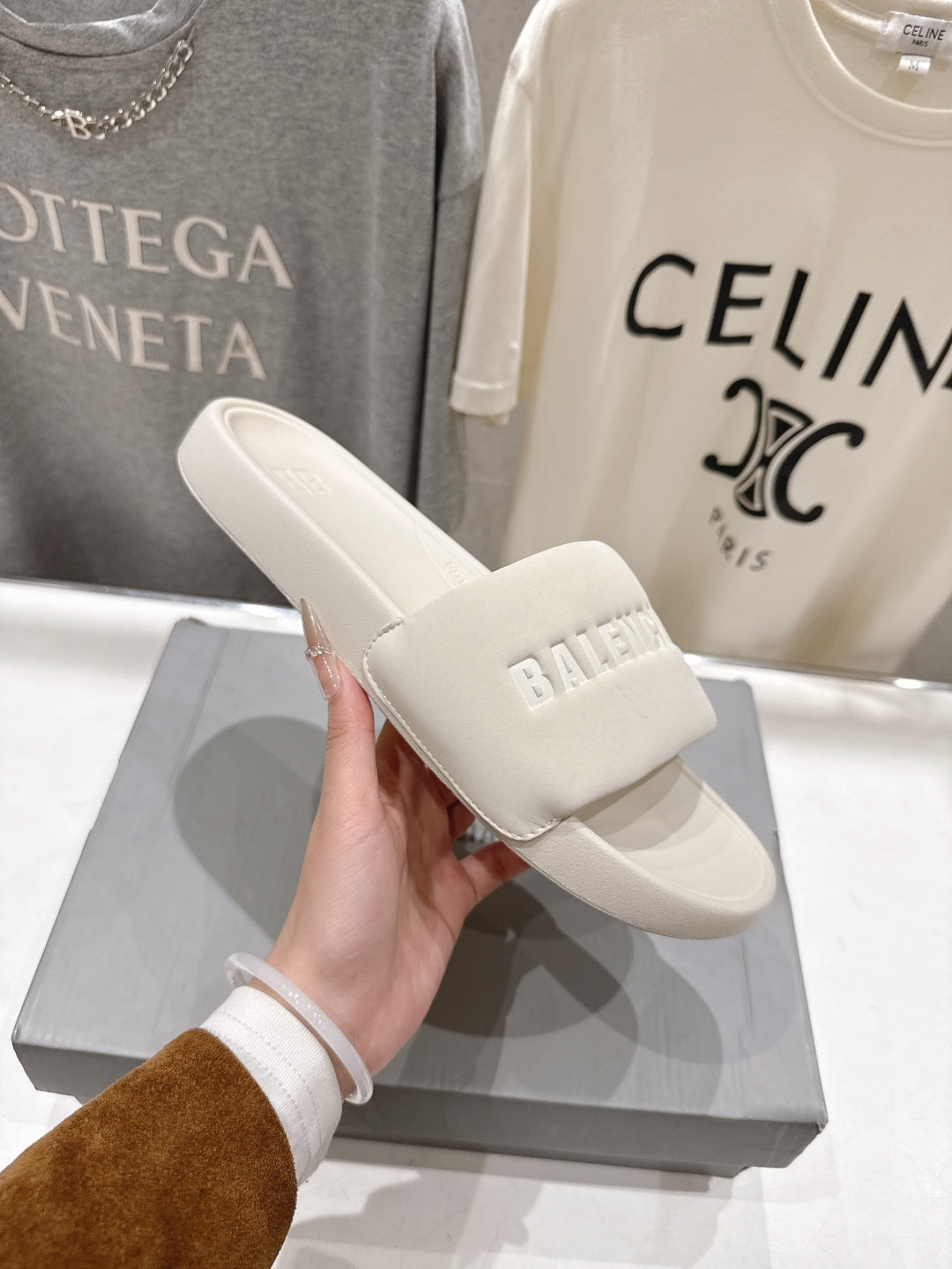 Balenciaga 40.41.42 Gray Slides EU 36-42 - detail image 5