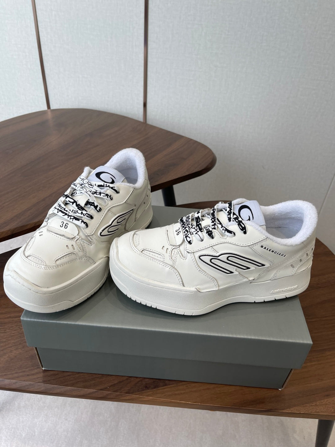 Balenciaga Silver Designer Shoes EU 35-39 Edition 2 - detail image 3