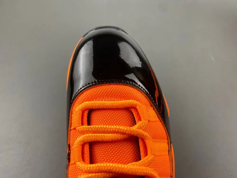 Air Jordan 11 Citrus - Hình 14
