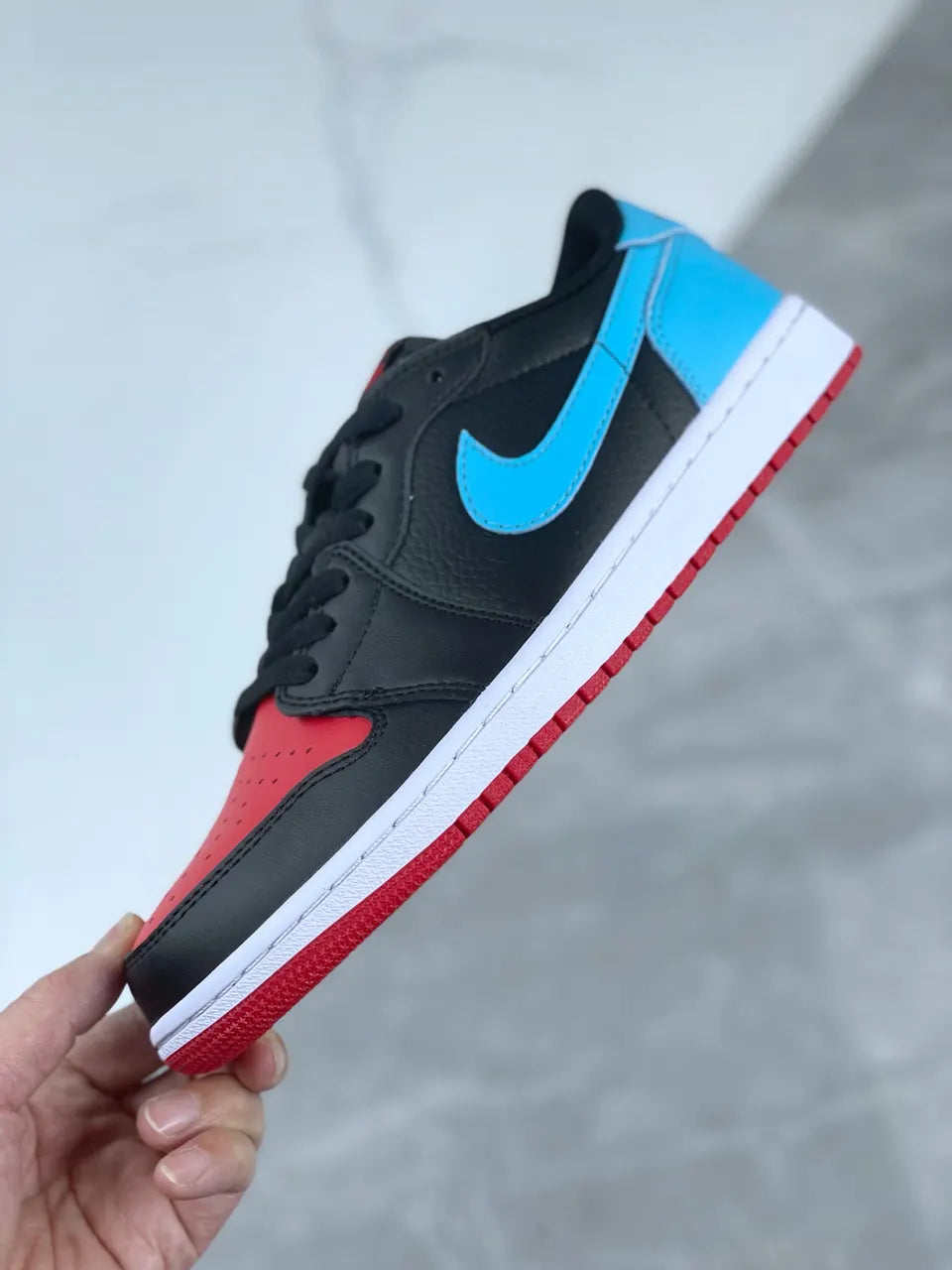 Air Jordan 1 Low Black Red Blue - Hình 6