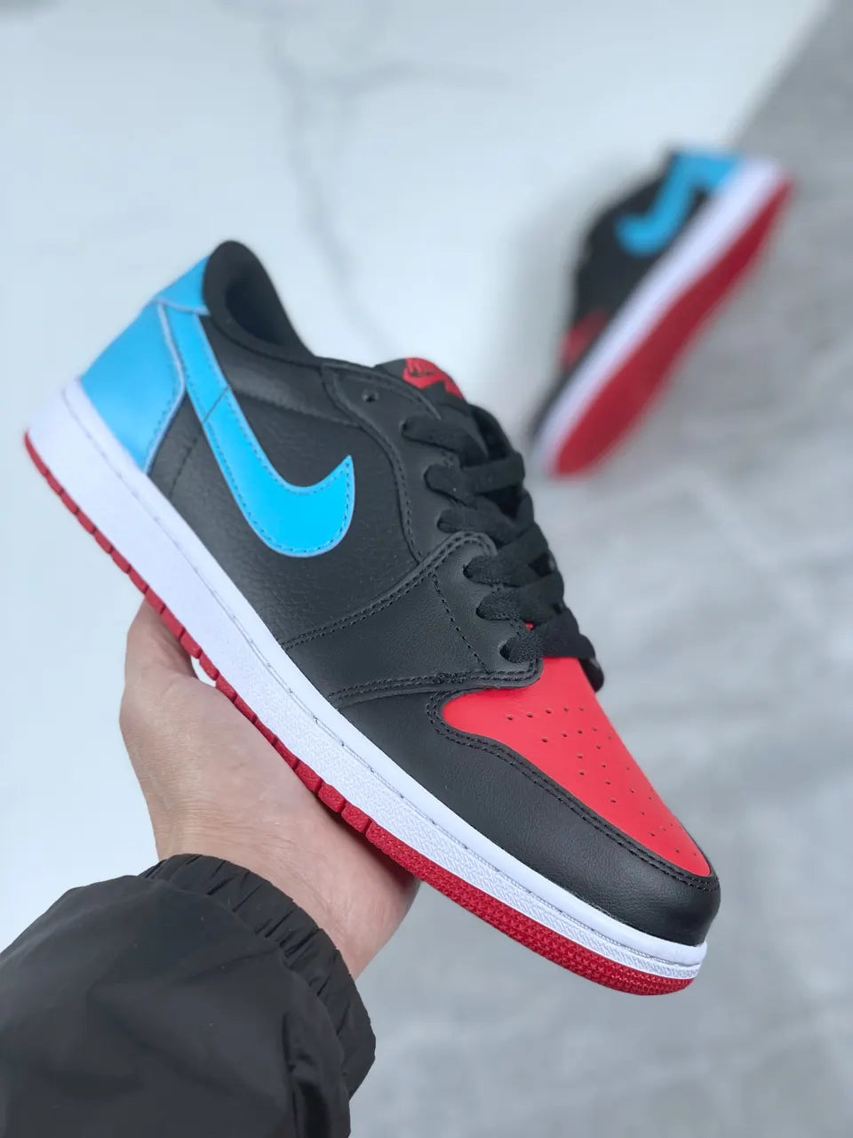 Air Jordan 1 Low Black Red Blue - Hình 7