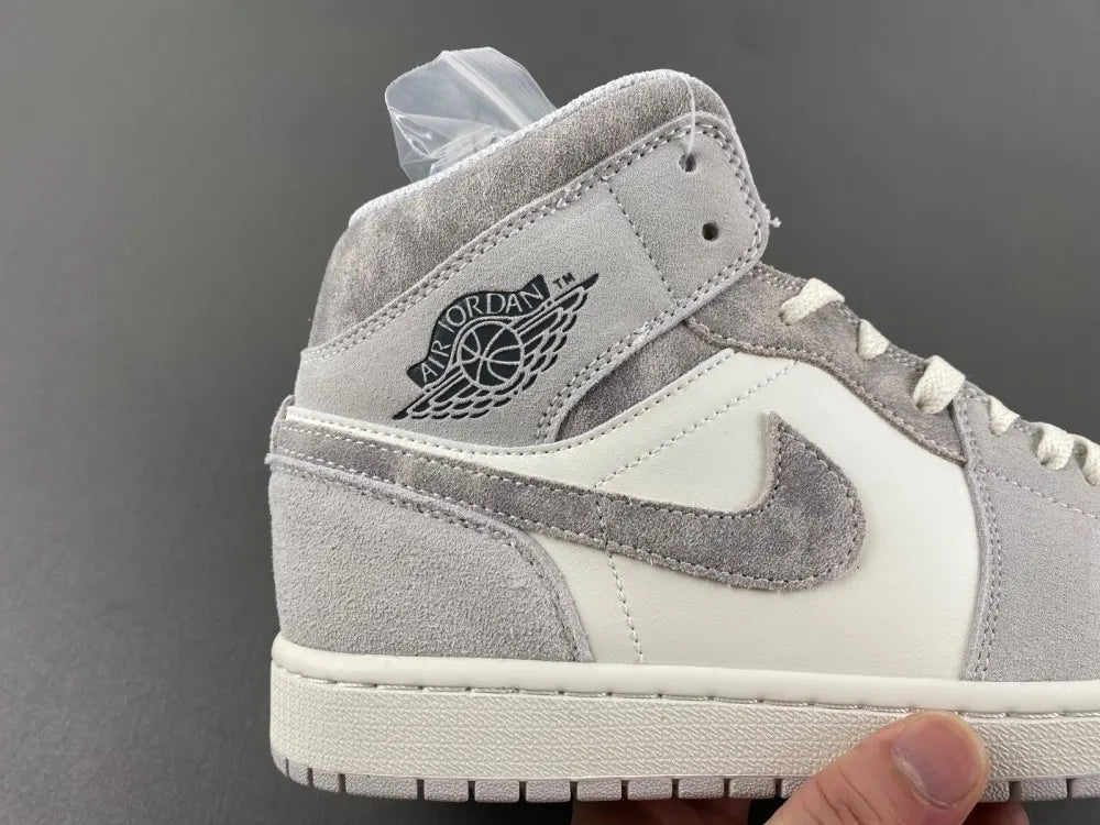 Air Jordan 1 Grey White - Hình 6