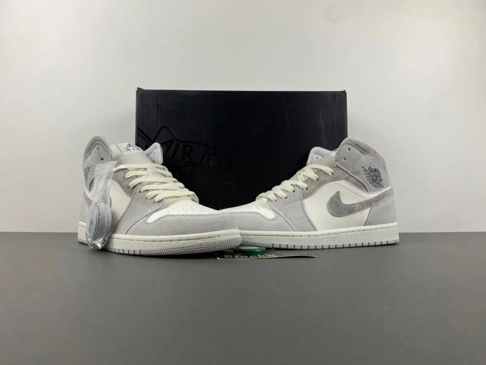 Air Jordan 1 Grey White - Hình 10
