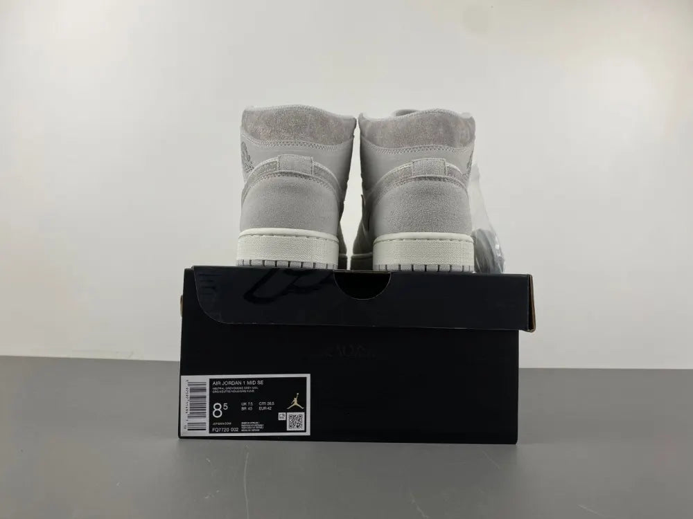 Air Jordan 1 Grey White - Hình 7