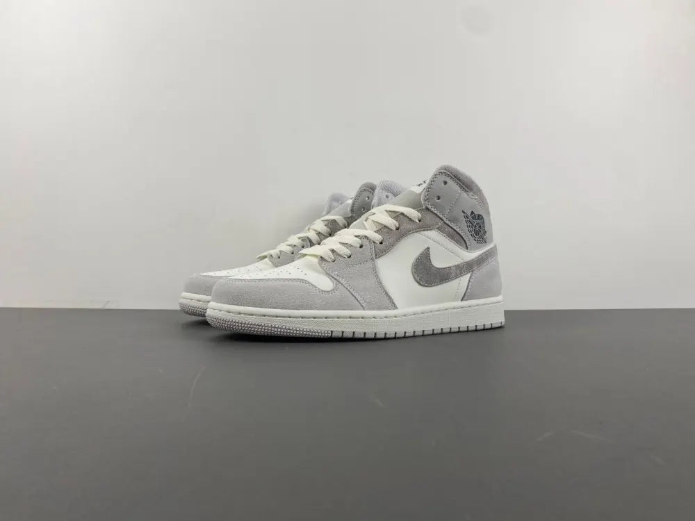 Air Jordan 1 Grey White - Hình 13