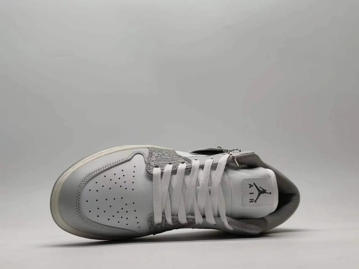 premium Air Jordan 1 Low Grey Paisley - Hình 4