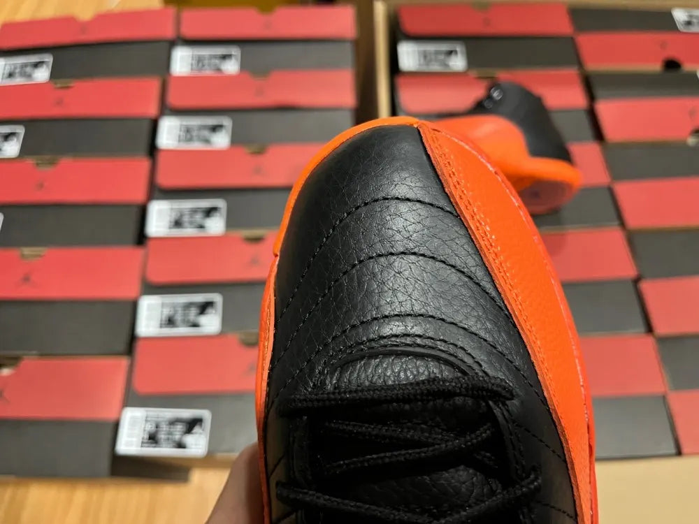 Air Jordan 12 Black/Orange - Hình 10