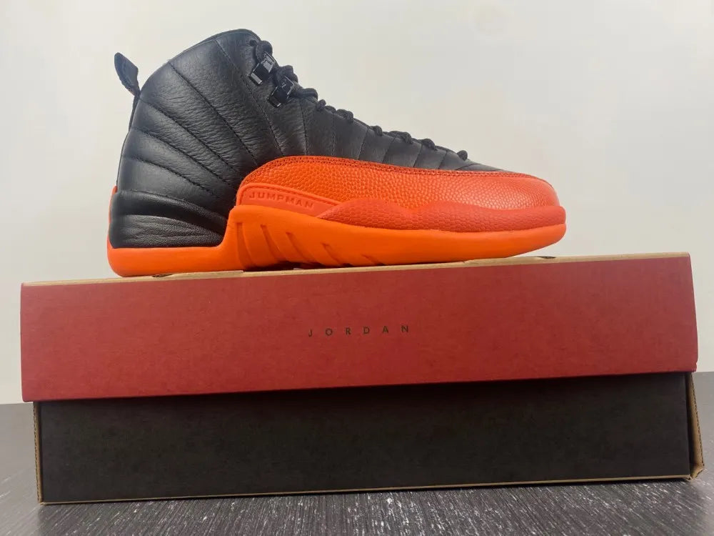 Air Jordan 12 Black/Orange - Hình 4