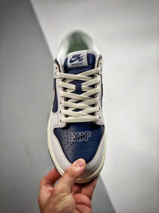 Nike SB Dunk Low NYC - Hình 6
