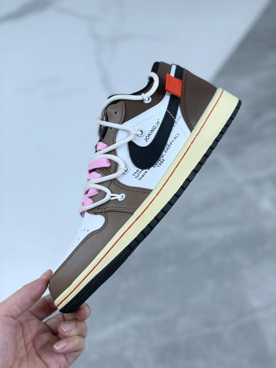 Jordan 1 Low Brown JOKING - Hình 6