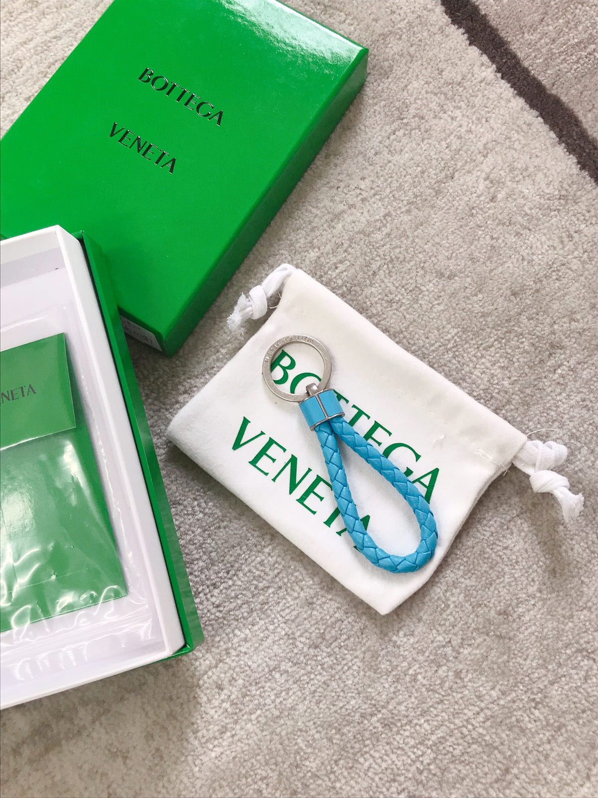 Bottega Veneta Black & Teal Designer Handbag Edition 2 - detail image 9