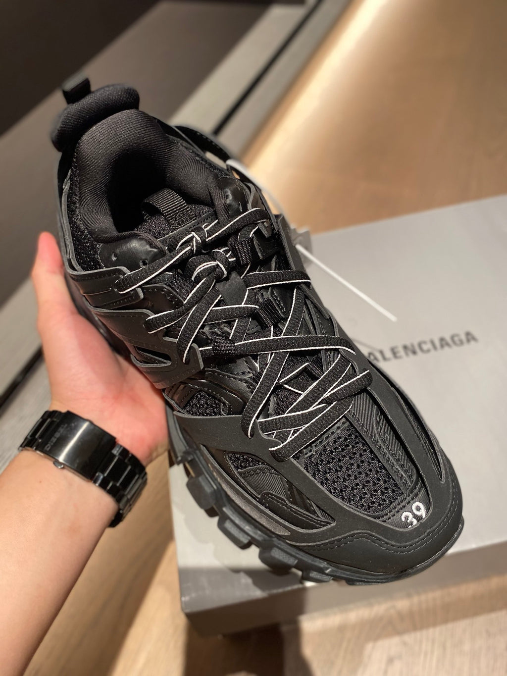 Balenciaga Black Designer Shoes Edition 6 - detail image 5