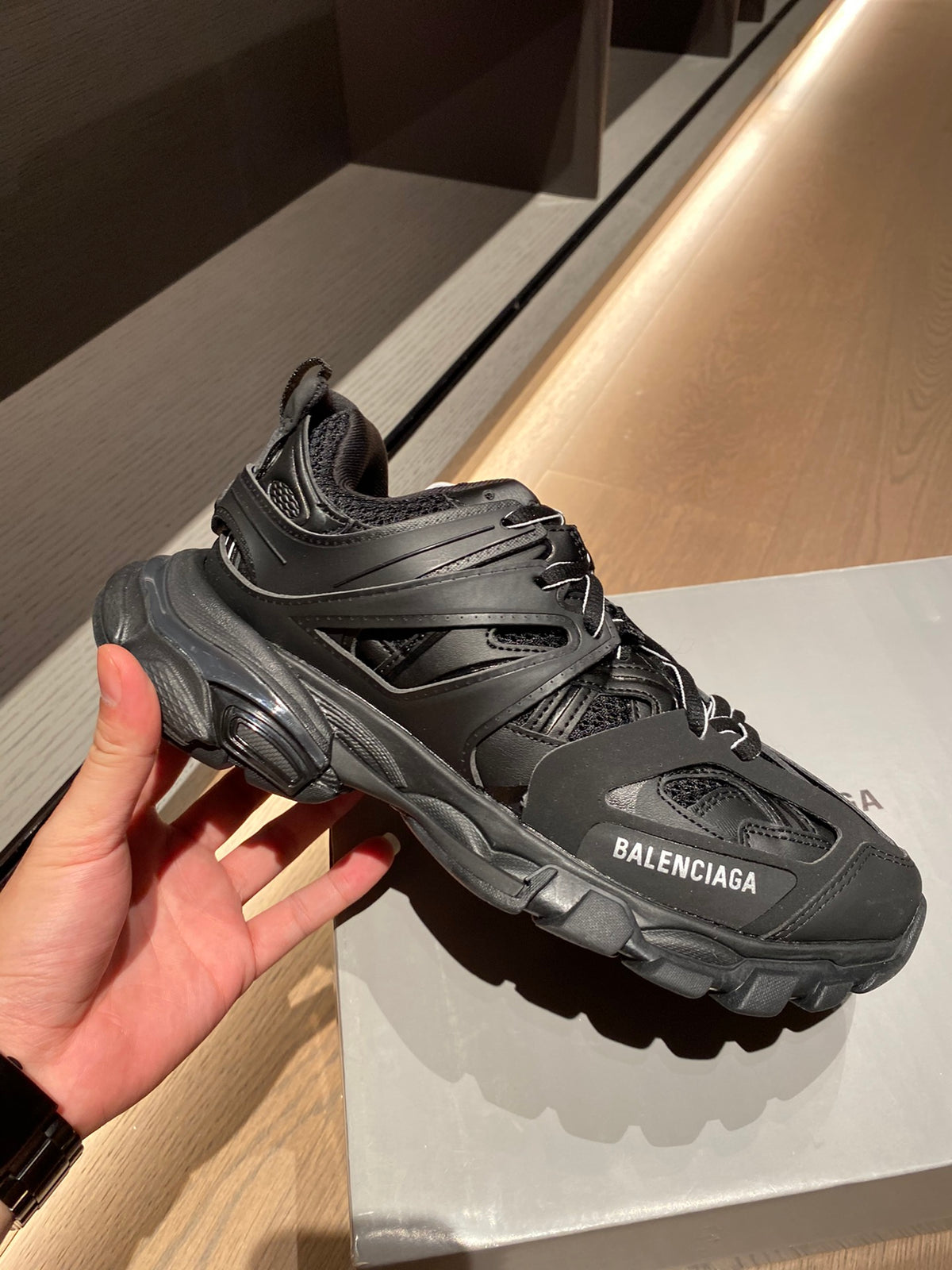 Balenciaga Black Designer Shoes Edition 6 - detail image 4