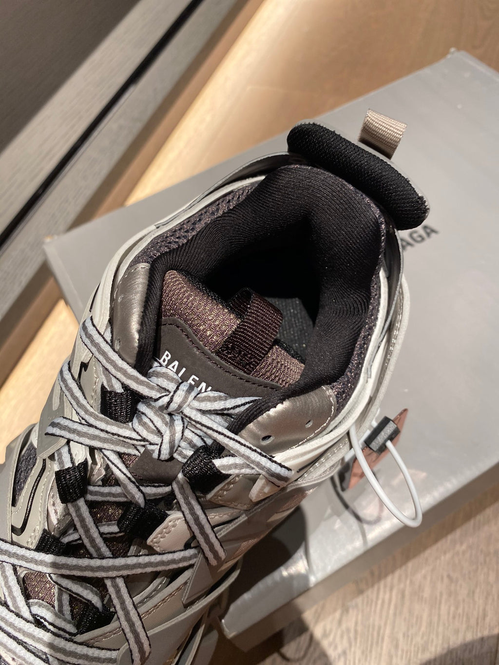 Balenciaga Black Designer Shoes Edition 5 - detail image 8