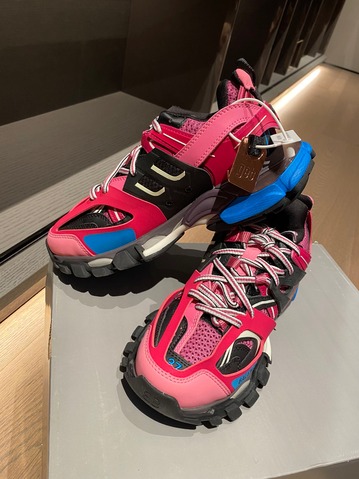 Balenciaga Black & Red Designer Shoes - detail image 4