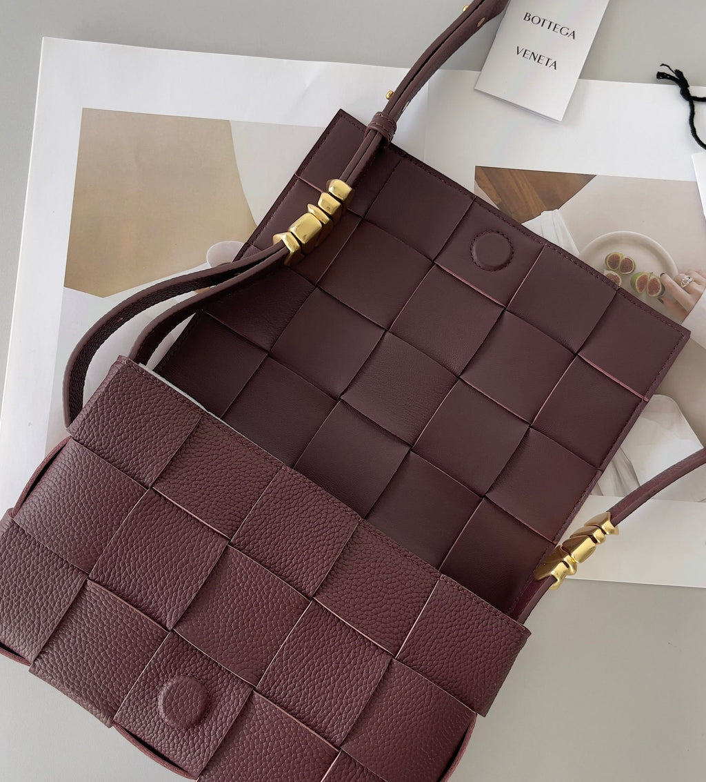 Bottega Veneta 23X15X5 Red Designer Handbag - detail image 6