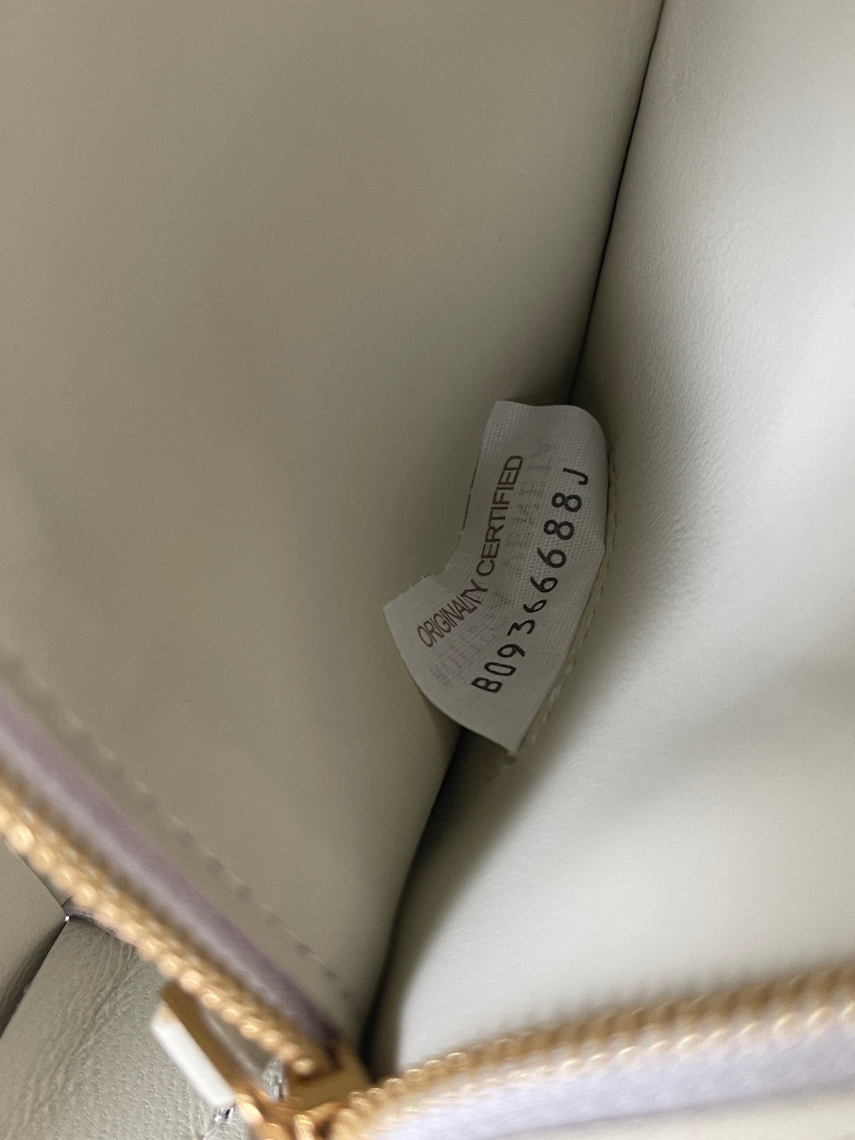 Bottega Veneta 23X15X5 Gray Designer Handbag - detail image 8