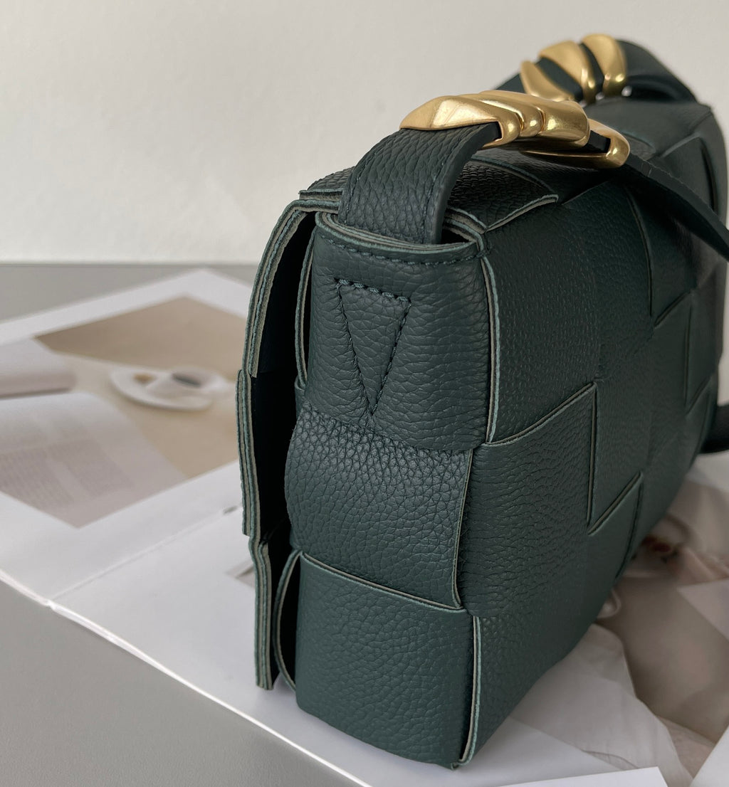 Bottega Veneta 23X15X5 Black Designer Handbag - detail image 3