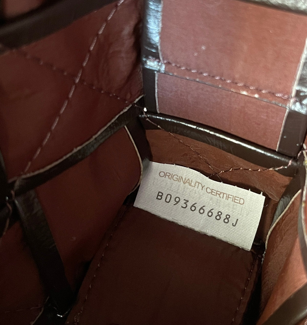Bottega Veneta Black Designer Handbag Edition 617 - detail image 8