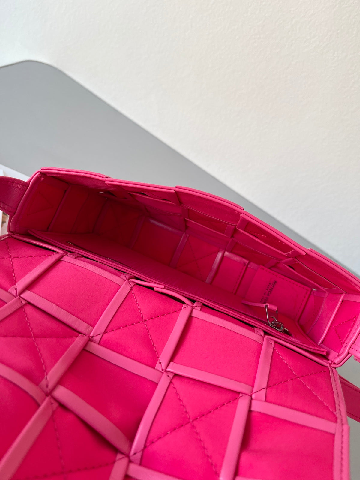 Bottega Veneta Pink Designer Handbag Edition 7 - detail image 9