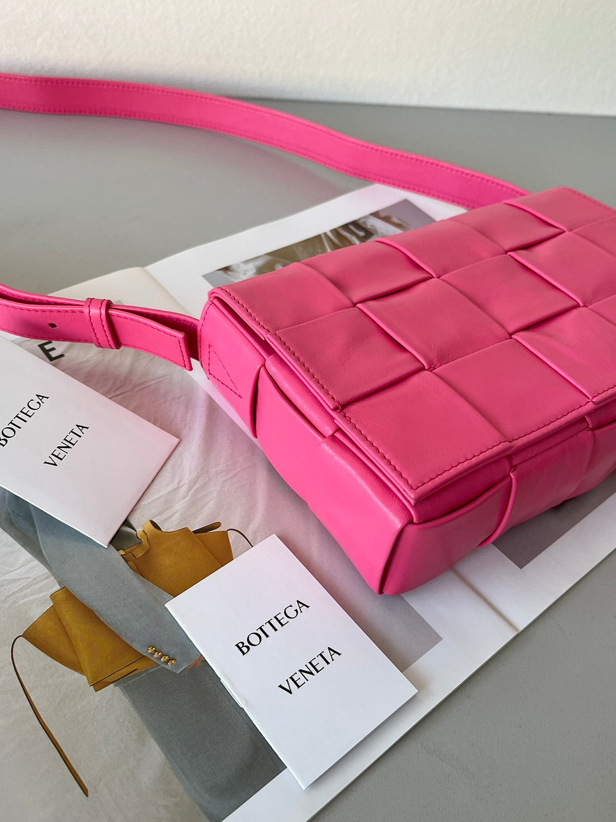 Bottega Veneta Pink Designer Handbag Edition 7 - detail image 6