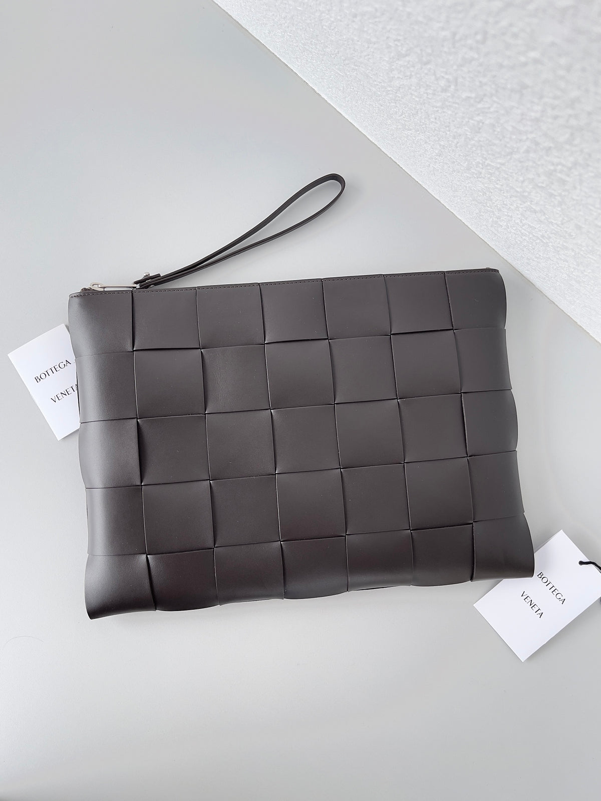 Bottega Veneta Brown Designer Handbag Edition 4