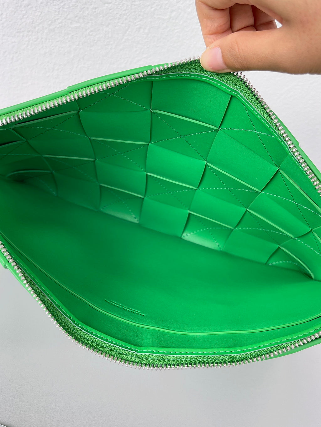 Bottega Veneta 649616 Green Clutch Bag - detail image 9