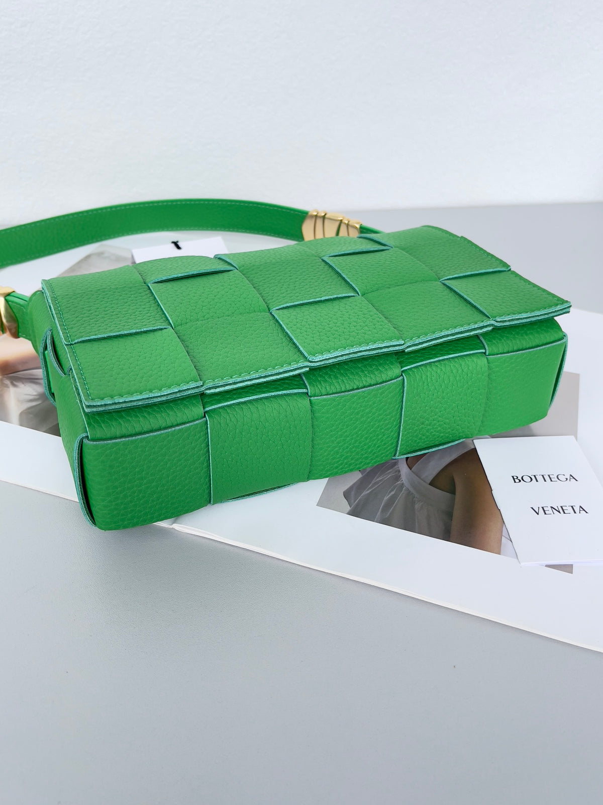 Bottega Veneta 666870 Green Designer Handbag - detail image 8