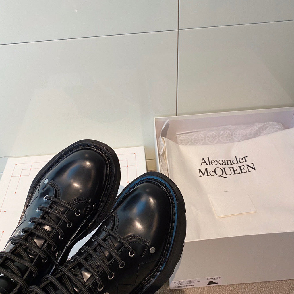 Alexander McQueen Black Boots EU 35-39 Edition 2 - detail image 4