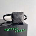 Bottega Veneta Black Designer Handbag Edition 510