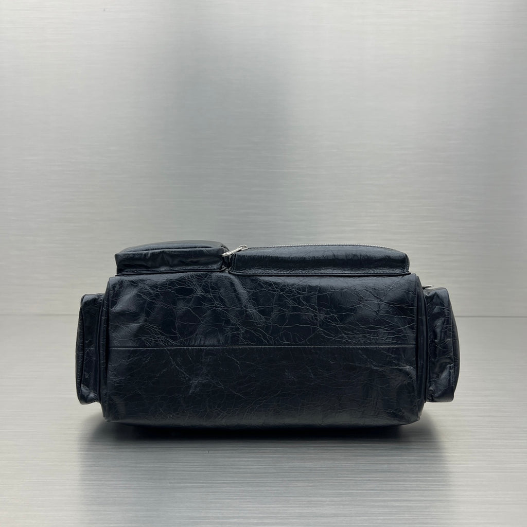 Balenciaga 92763SIZE Black Designer Handbag - detail image 4